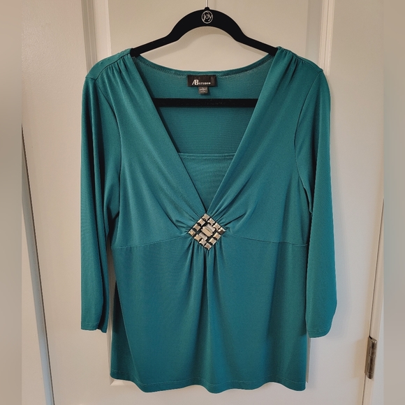 AB Studio V-Neck Blouse - Picture 1 of 6
